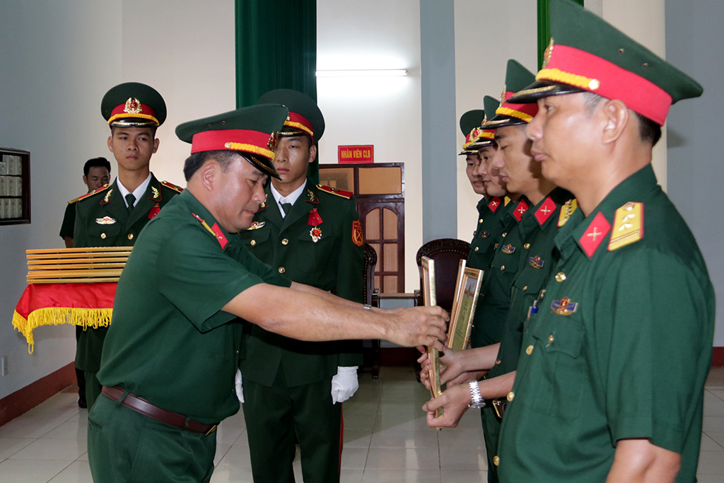 Hội nghị tổng kết thực hiện Nghị định số 26/2002/NĐ-CP về sĩ quan dự bị Quân đội Nhân dân Việt Nam