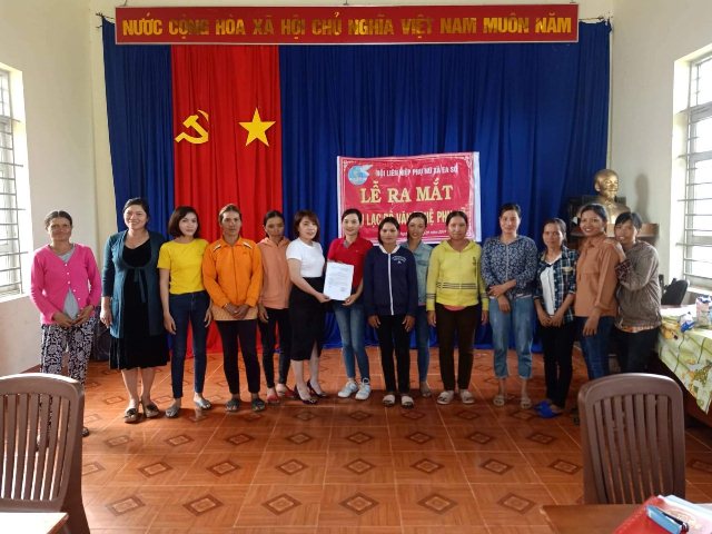 Hội Liên hiệp Phụ nữ xã Ea Sô truyền thông “An toàn cho phụ nữ”