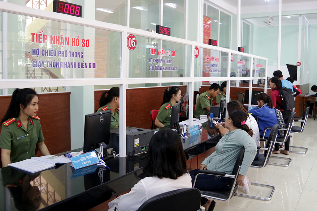 Kiểm tra công tác cải cách hành chính tại một số đơn vị thuộc Công an tỉnh