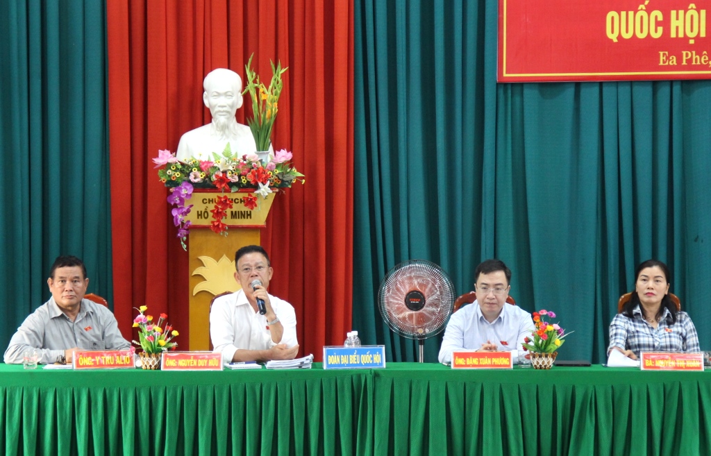 Đoàn Đại biểu Quốc hội tỉnh tiếp xúc cử tri huyện Krông Pắk