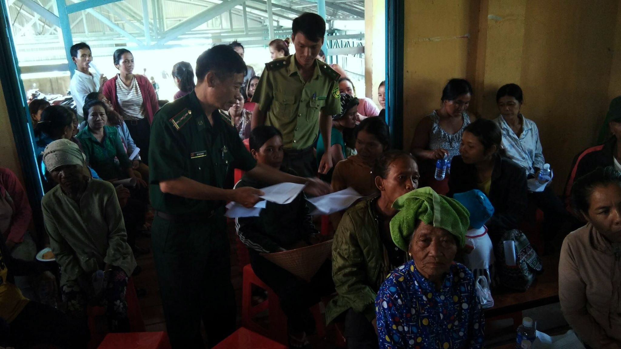 Đồn Biên phòng Sê Rê Pốk tuyên truyền, phổ biến giáo dục pháp luật cho nhân dân biên giới