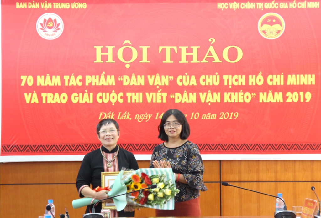 Hội thảo khoa học 70 năm tác phẩm “Dân vận” của Chủ tịch Hồ Chí Minh