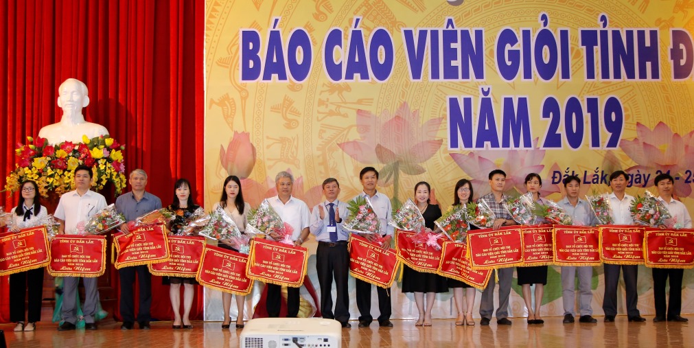 Khai mạc Hội thi Báo cáo viên giỏi tỉnh năm 2019