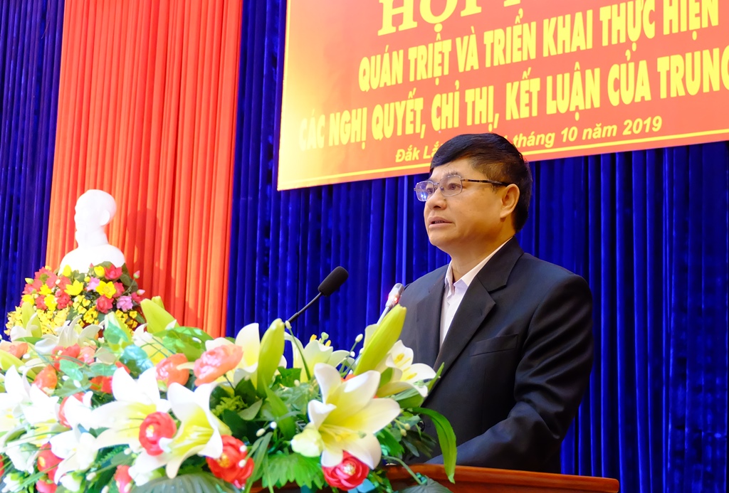 Quán triệt và triển khai thực hiện các nghị quyết, chỉ thị, kết luận của Trung ương
