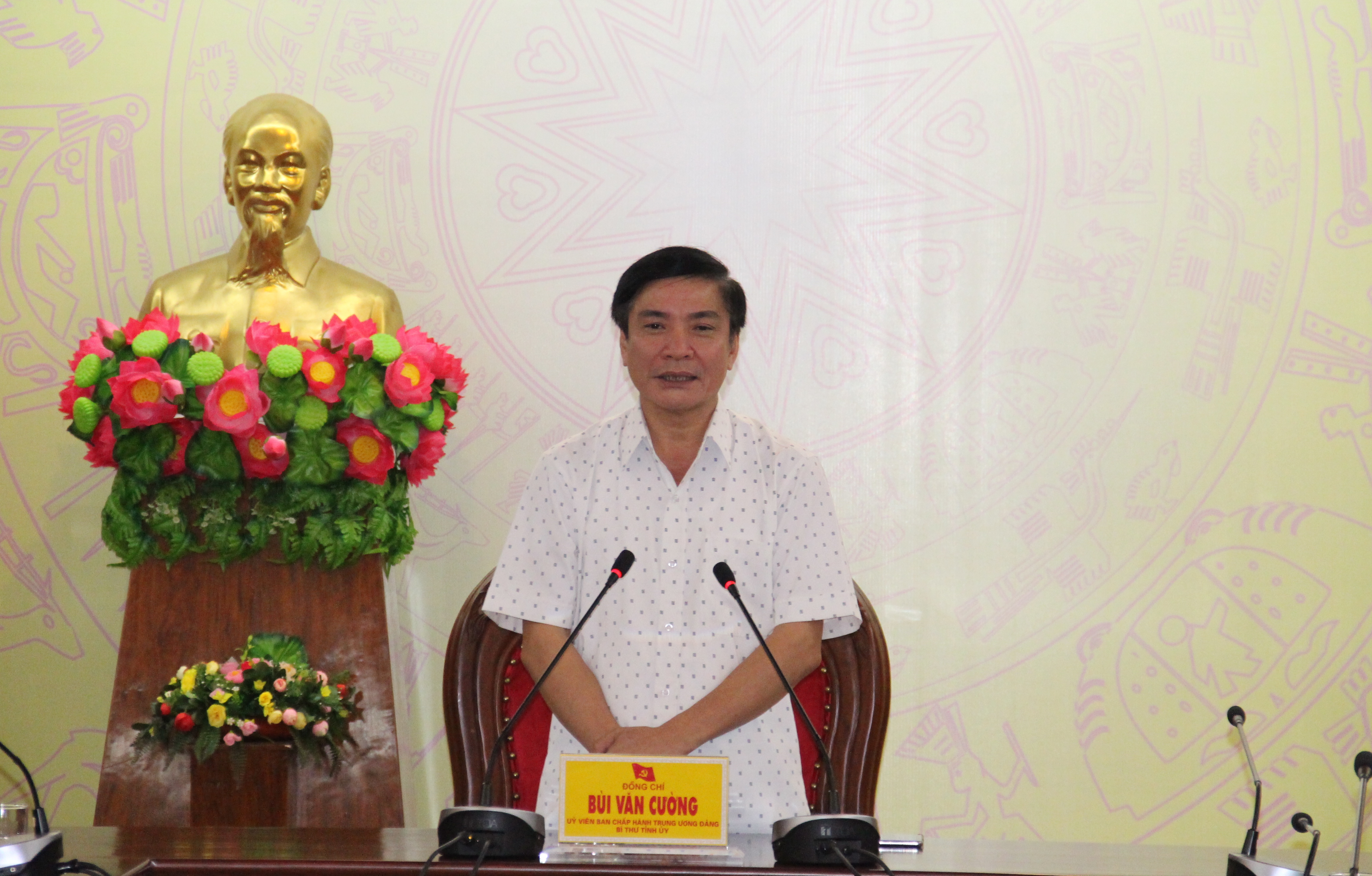 Bí thư Tỉnh ủy làm việc với lãnh đạo các Ban trực thuộc