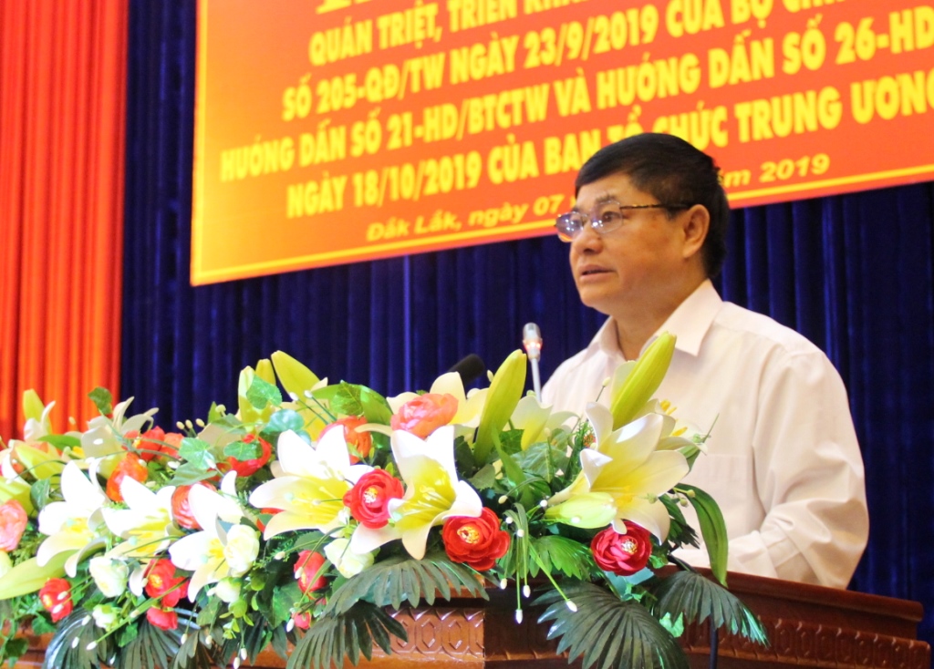 Quán triệt, triển khai thực hiện các quy định, hướng dẫn của Trung ương