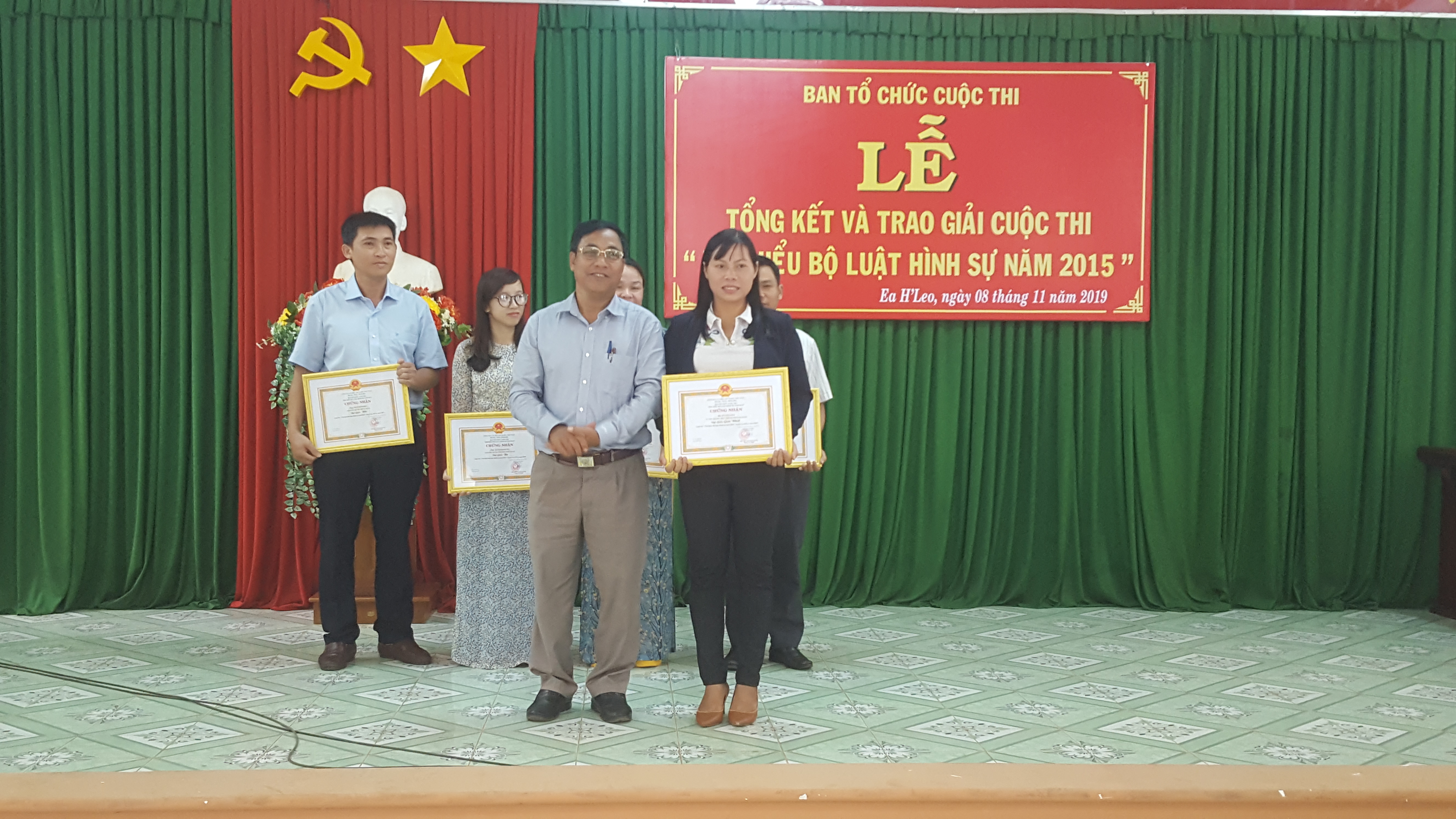 Huyện Ea H'Leo tổng kết và trao giải cuộc thi viết 