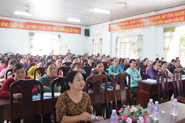 Buôn Đôn: Tập huấn công tác chăm sóc và bảo vệ trẻ em, công tác bình đẳng giới năm 2019