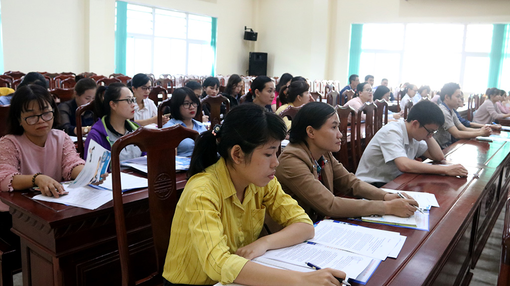 Cục Thuế tỉnh phổ biến một số quy định mới về giao dịch điện tử trong lĩnh vực thuế