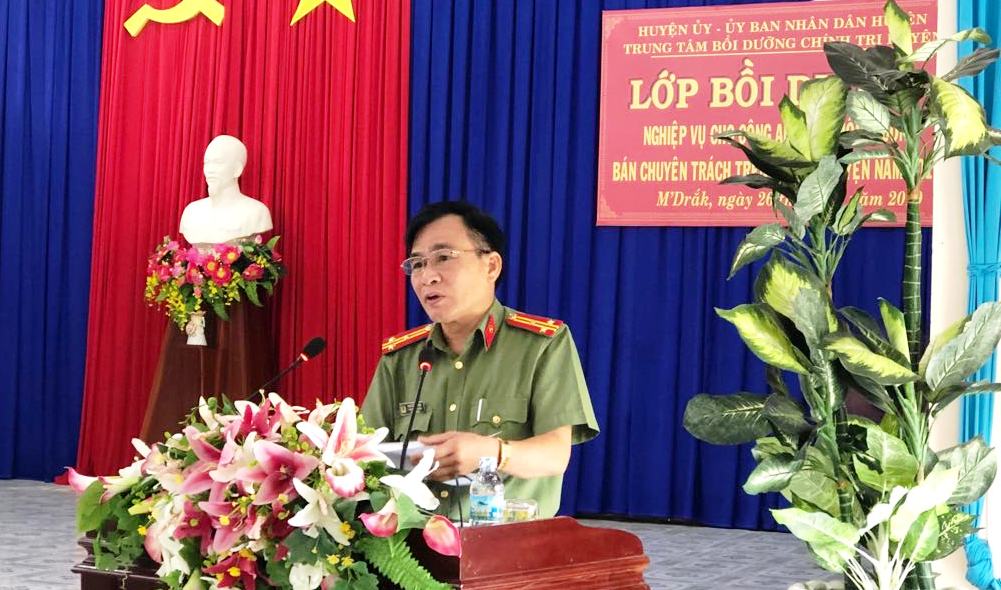 Huyện M'Drắk bồi dưỡng nghiệp vụ cho lực lượng Công an viên thôn, buôn năm 2019