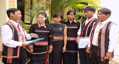 Phê duyệt chỉ tiêu và kế hoạch xét tuyển công chức đối với người được cử đi học