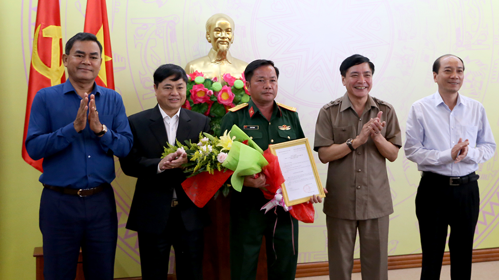 Hội nghị Ban Thường vụ Tỉnh ủy lần thứ 68