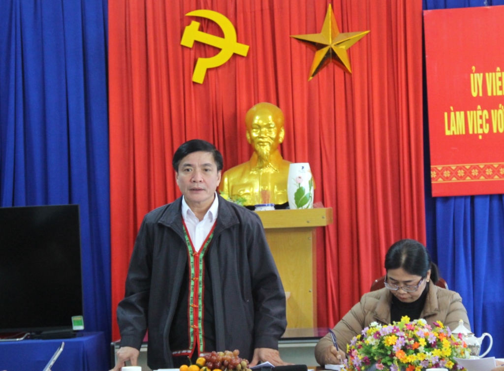 Thường trực Tỉnh ủy làm việc với Ủy ban Mặt trận Tổ quốc Việt Nam tỉnh