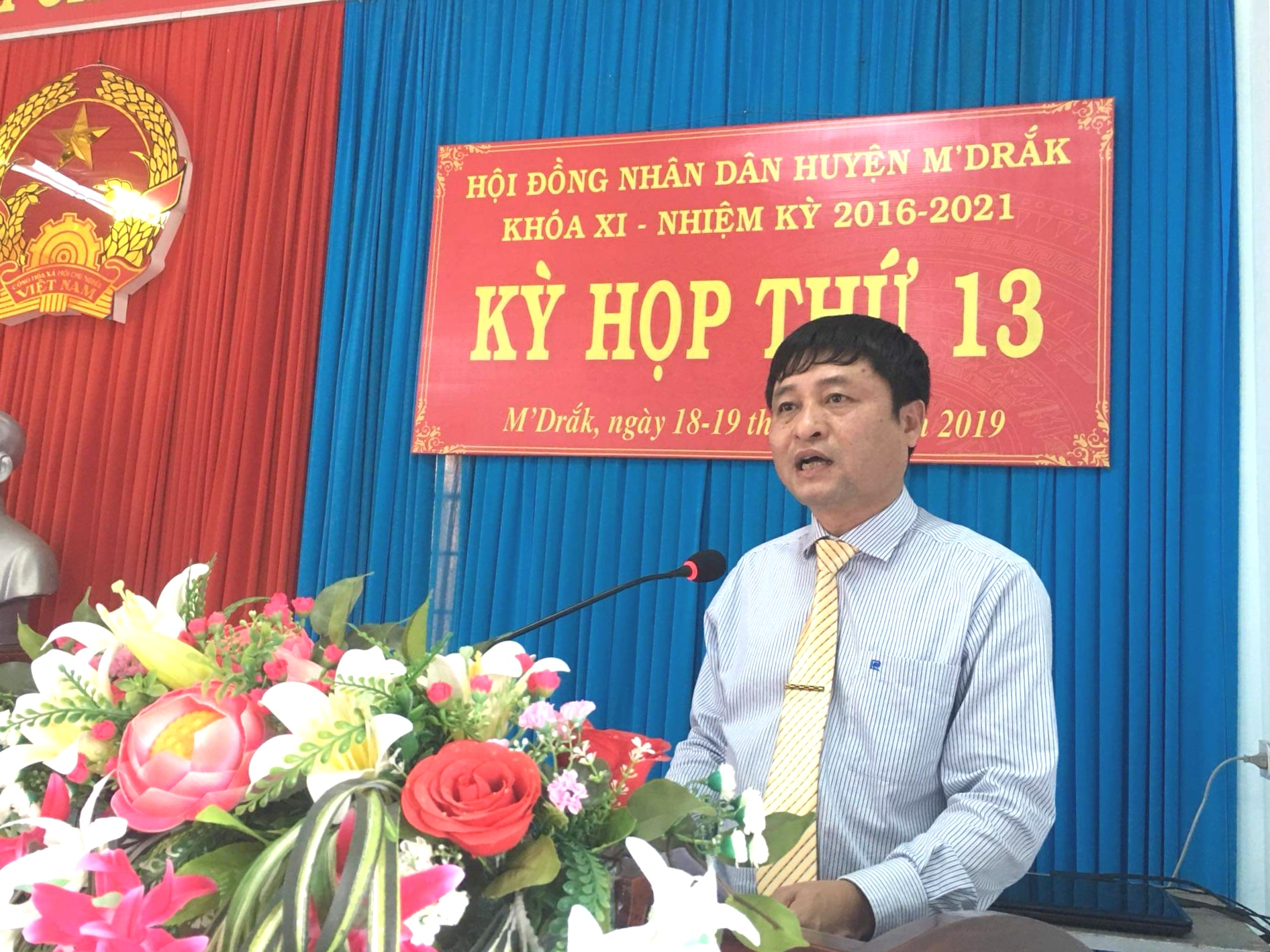 Kỳ họp thứ 13 HĐND huyện M’Drắk khóa XI, nhiệm kỳ 2016-2021