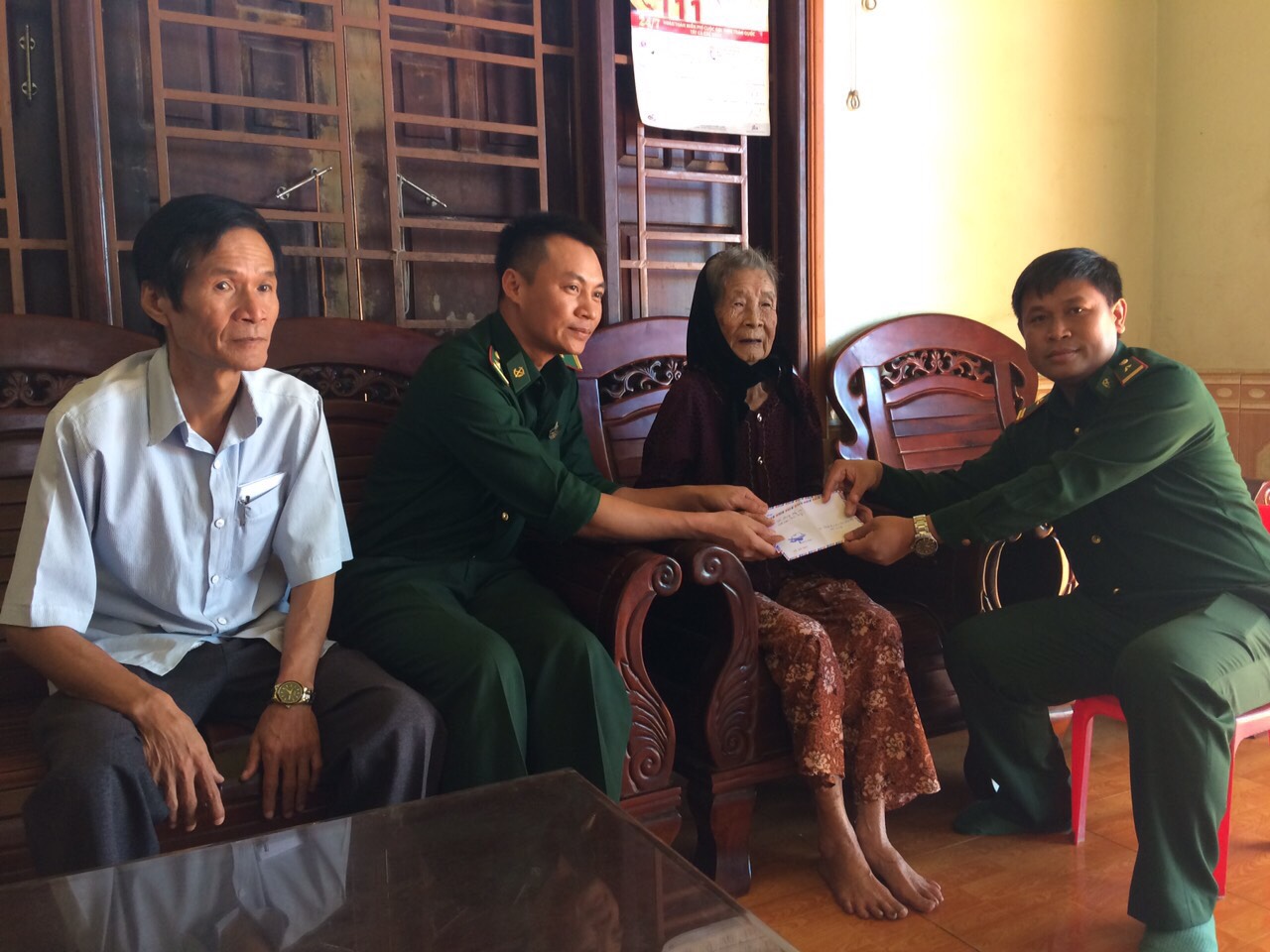 Bộ đội Biên phòng Đắk Lắk tổ chức nhiều hoạt động chào mừng Ngày truyền thống Quân đội nhân dân Việt Nam