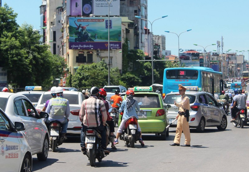Đảm bảo trật tự, an toàn giao thông trong dịp Tết Dương lịch, Tết Nguyên đán Canh Tý và Lễ hội Xuân năm 2020