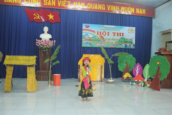 Huyện Buôn Đôn: Ngày hội giao lưu kể chuyện, đọc thơ bằng tiếng Việt cho trẻ mầm non dân tộc thiểu số