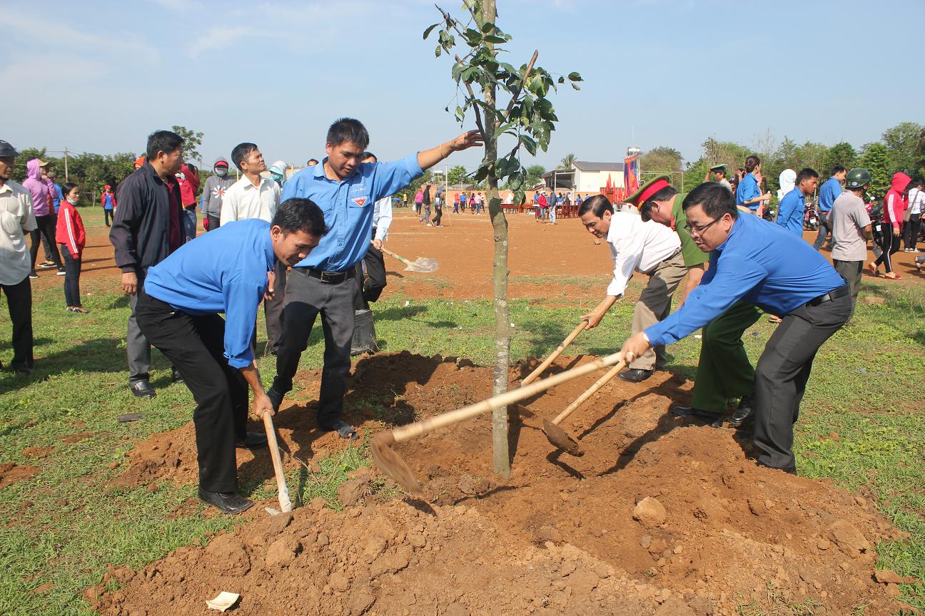 Tuổi trẻ huyện Buôn Đôn 