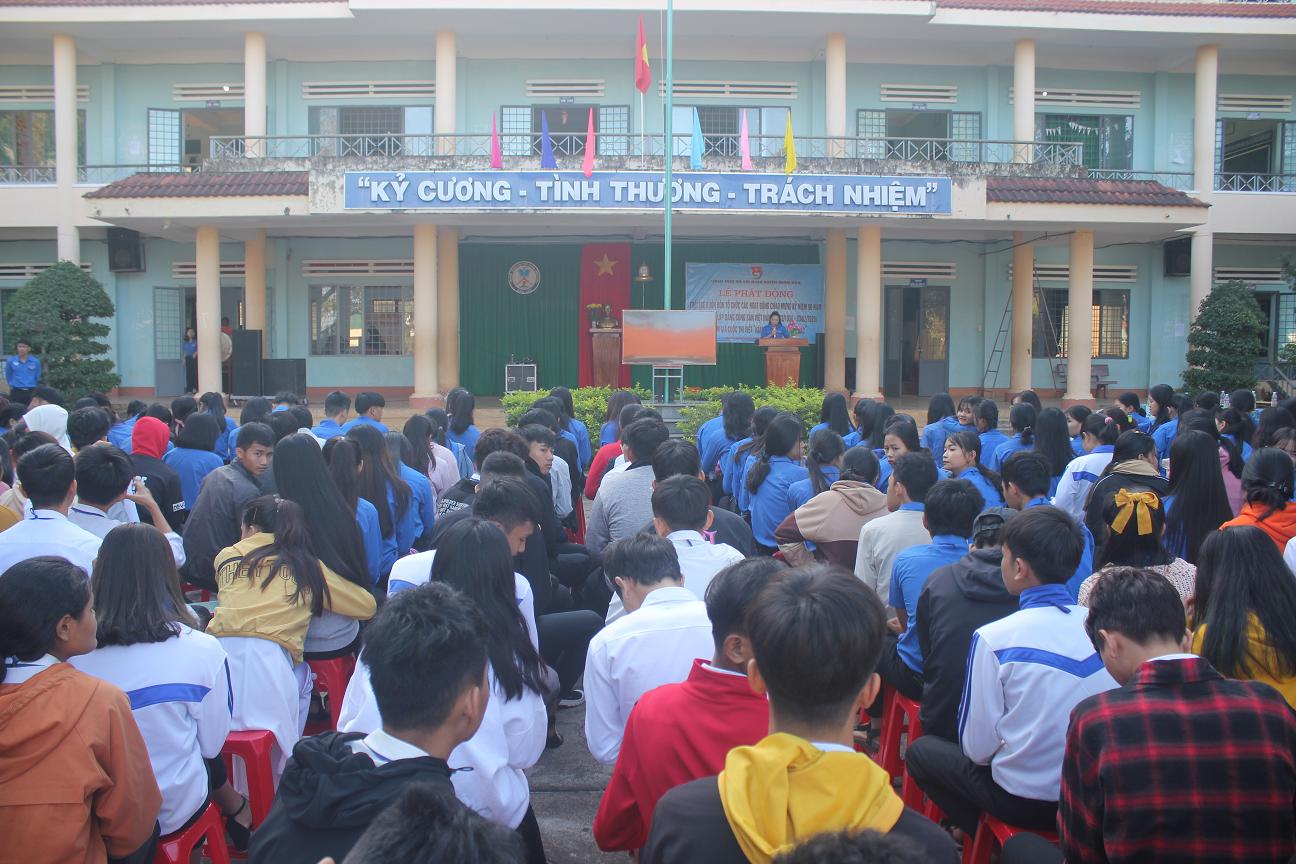 Huyện đoàn Buôn Đôn: Phát động Cuộc thi viết tìm hiểu “Tuổi trẻ Buôn Đôn hành trình theo chân Bác”