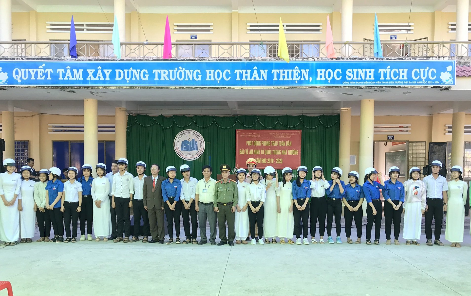 Công an huyện Ea Súp phát động phong trào Toàn dân bảo vệ an ninh tổ quốc trong nhà trường