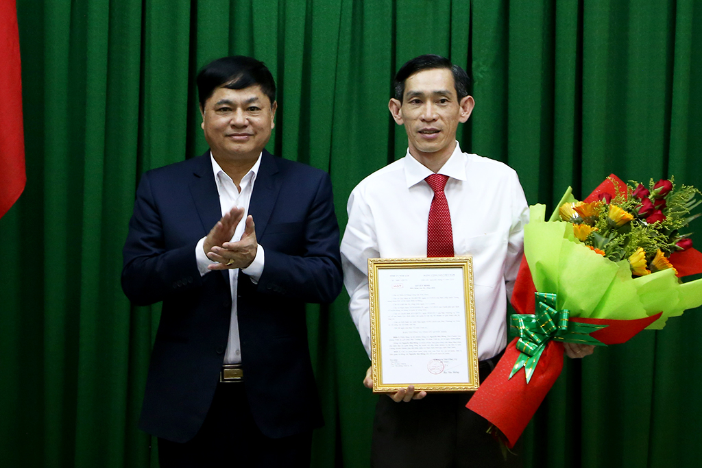 Công bố Quyết định bổ nhiệm Phó Trưởng Ban tổ chức Tỉnh ủy