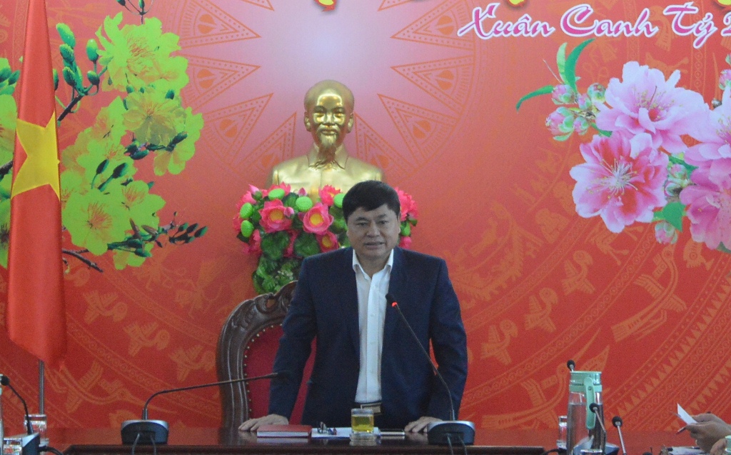 Giao ban đánh giá tình hình công tác xây dựng Đảng, công tác Mặt trận và các đoàn thể