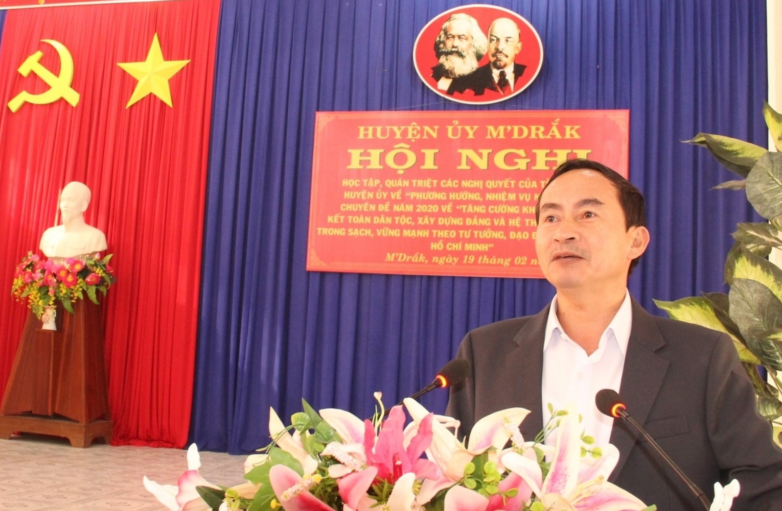 Huyện ủy M’Đrắk quán triệt các Nghị quyết của Tỉnh ủy, Huyện ủy năm 2020