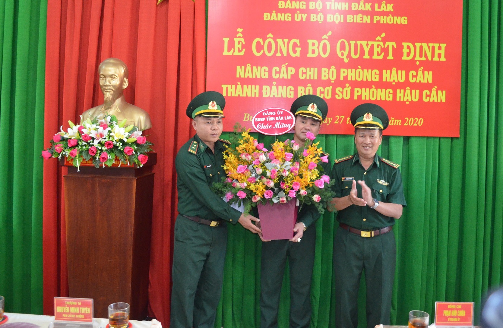 Nâng cấp chi bộ thành Đảng bộ cơ sở Phòng Hậu cần