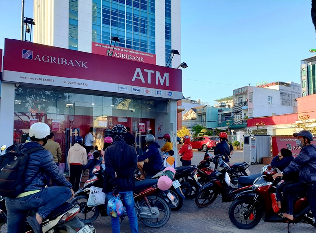 Agribank Đắk Lắk miễn giảm phí dịch vụ ngân hàng điện tử