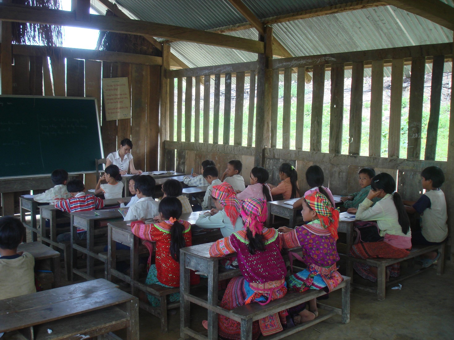 Phấn đấu 2025 cơ bản không còn tình trạng dân di cư tự do