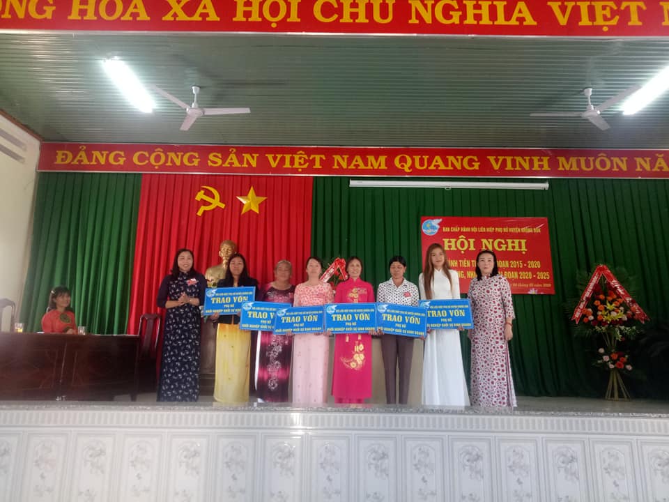 Hội LHPN huyện Krông Búk biểu dương điển hình tiên tiến giai đoạn 2015 - 2020