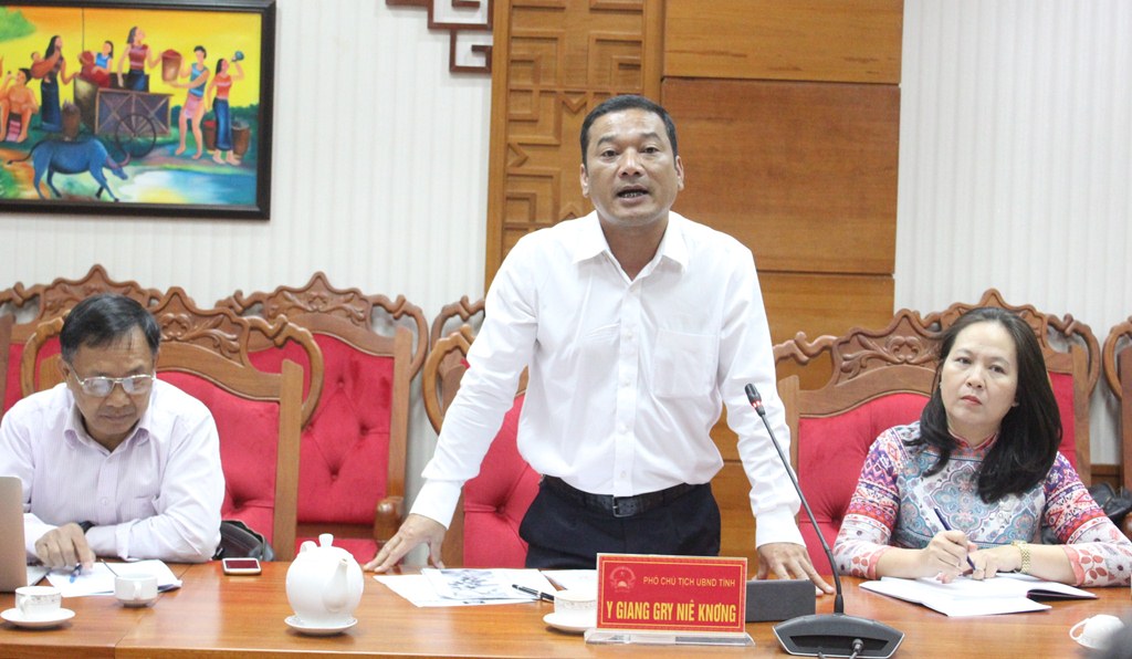 UBND tỉnh làm việc với Tổ chức 4C Services