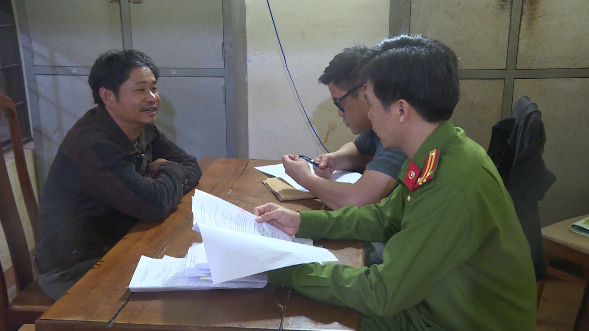 Phát hiện vụ khai thác vận chuyển trái phép gỗ hương quý hiếm tại huyện Ea H’leo