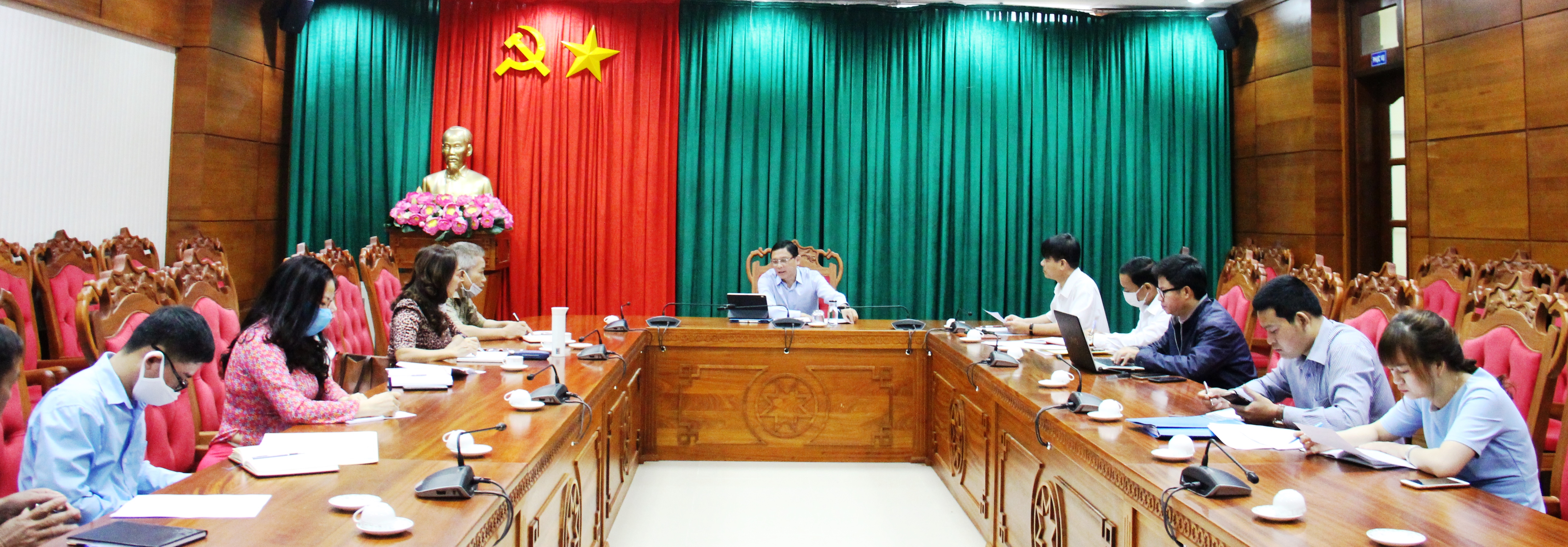 Tổ giúp việc Ban Chỉ đạo CCHC tỉnh: Lấy công nghệ thông tin làm nền tảng đột phá