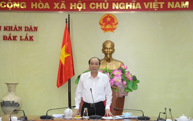 UBND tỉnh họp giải quyết khó khăn cho doanh nghiệp