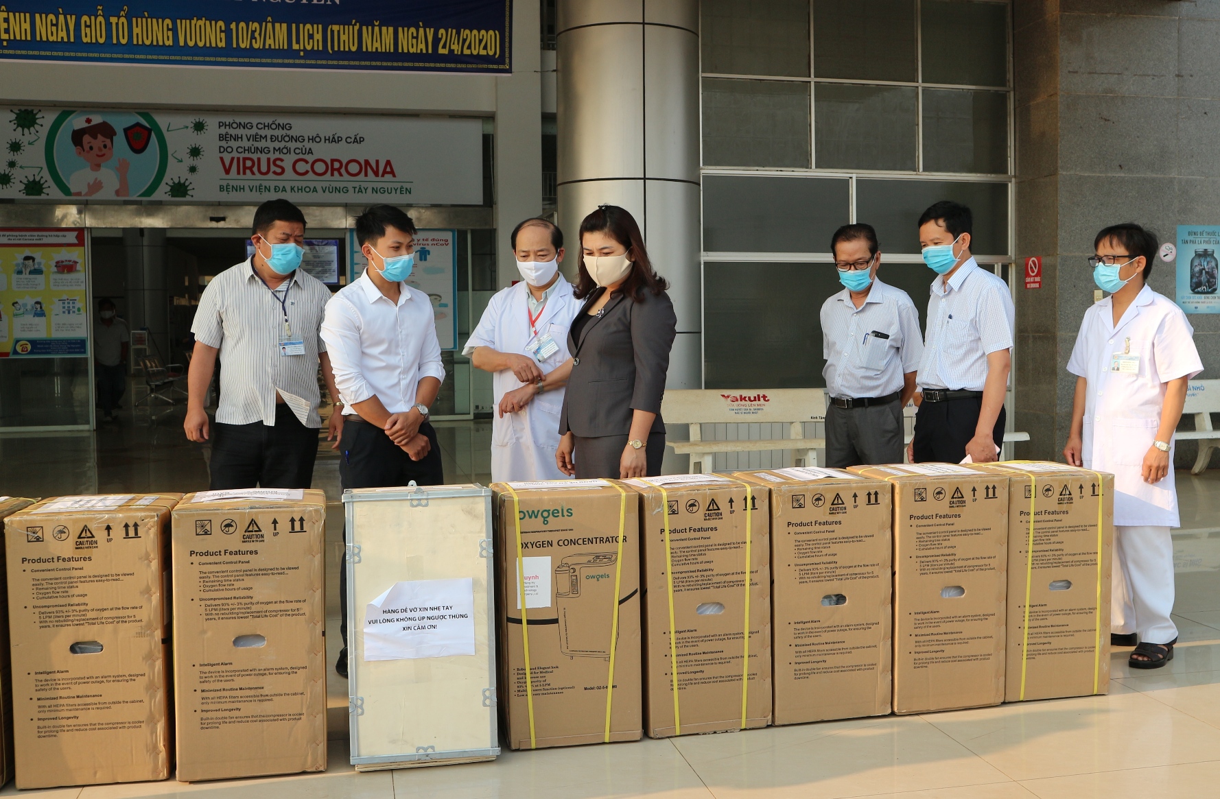 Bệnh viện Đa khoa vùng Tây Nguyên tiếp nhận 10 máy thở phục vụ điều trị bệnh nhân Covid-19