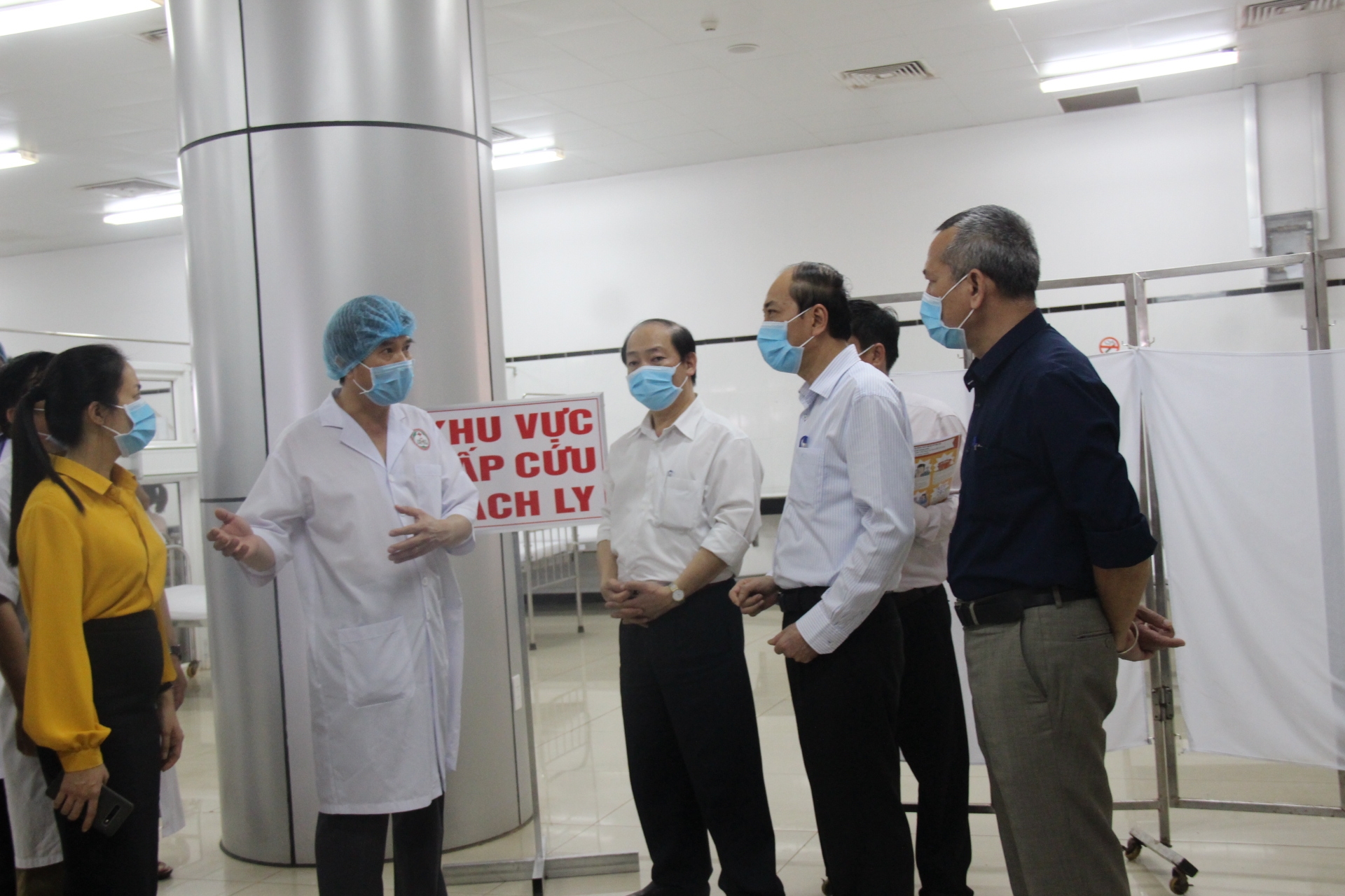 Ban Thi đua - Khen thưởng Trung ương chỉ đạo thực hiện khen thưởng trong phòng, chống dịch bệnh Covid-19