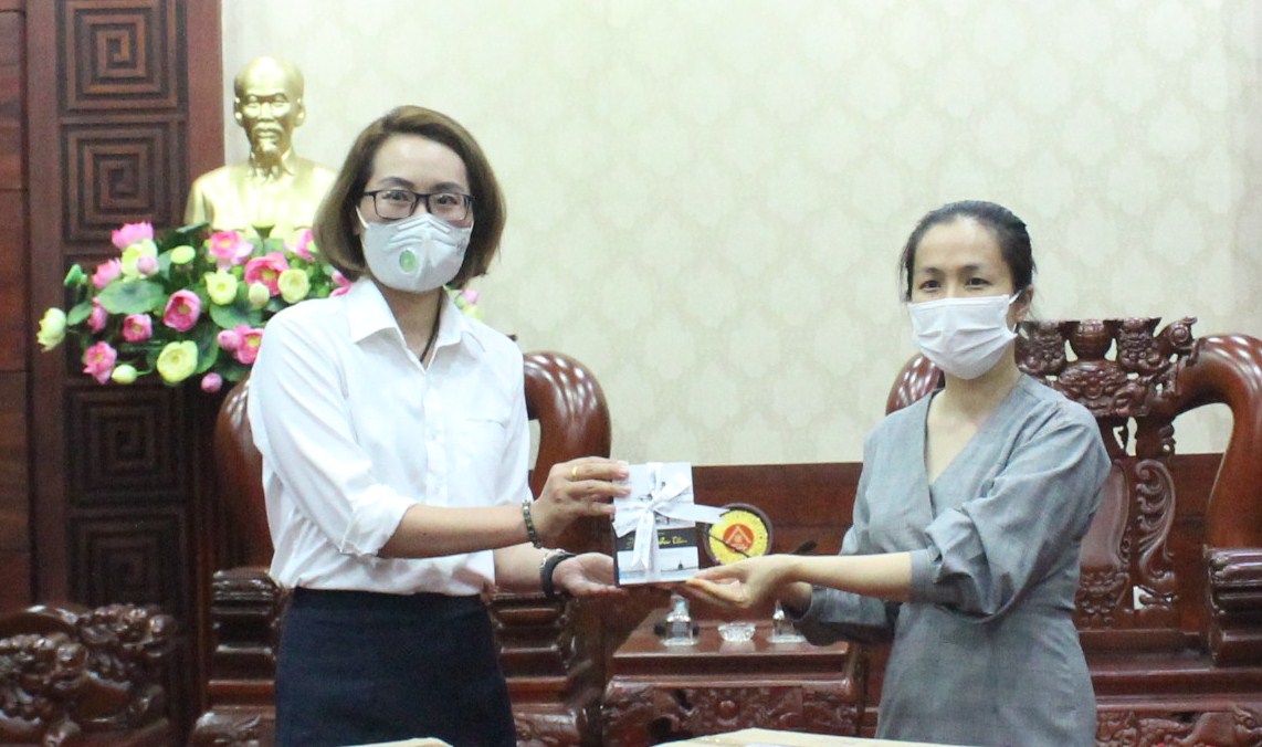 Tập đoàn Trung Nguyên ủng hộ tỉnh Đắk Lắk chống dịch Covid-19