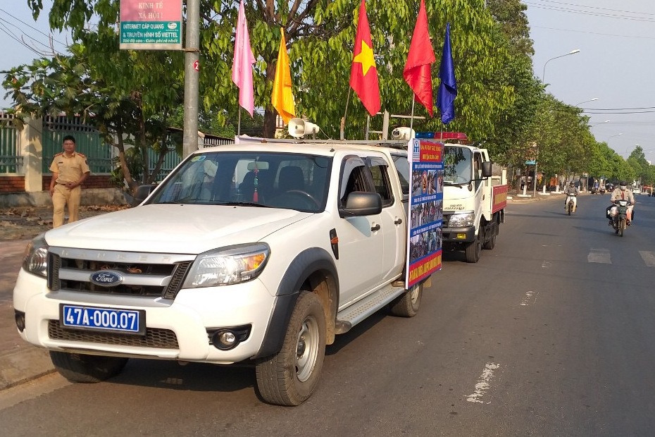 Huyện Buôn Đôn: Đa dạng hình thức tuyên truyền phòng, chống dịch Covid - 19
