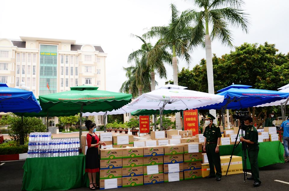Tiếp nhận hơn 100 triệu đồng hỗ trợ phòng, chống dịch Covid-19 trên tuyến biên giới Đắk Lắk