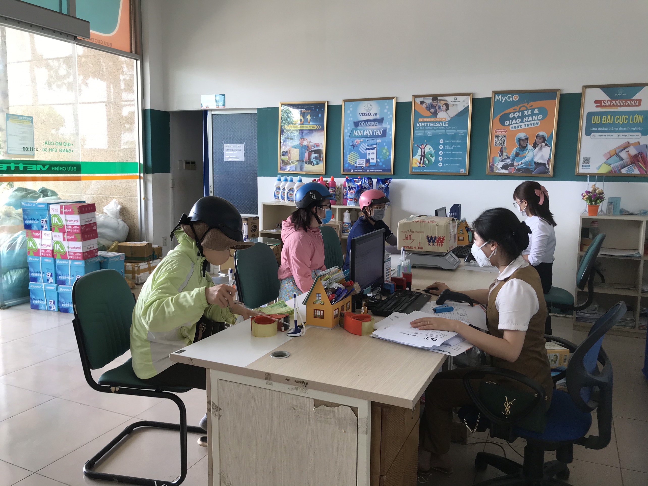 Viettel Post Đắk Lắk: Tăng cường các chính sách hỗ trợ khách hàng trong mùa dịch