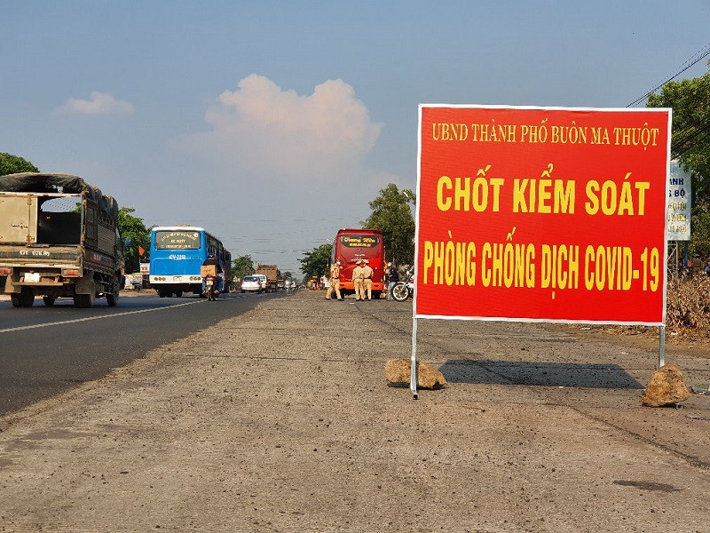 Giảm 59,5% ca mắc mới Covid-19 sau 15 ngày thực hiện giãn cách xã hội