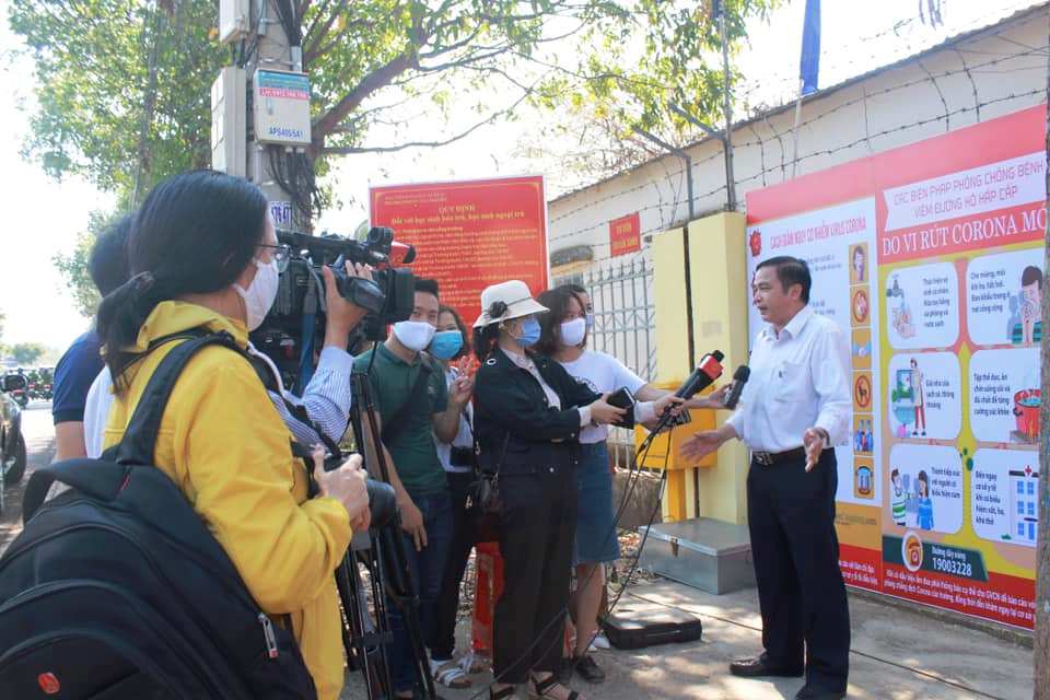 Hỗ trợ báo chí thực hiện công tác truyền thông phòng, chống dịch bệnh Covid-19