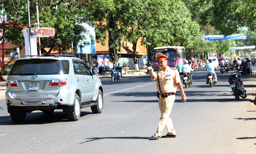 Phục vụ nhu cầu đi lại của nhân dân, bảo đảm trật tự, an toàn giao thông trong dịp nghỉ Lễ 30/4, 01/5/2020
