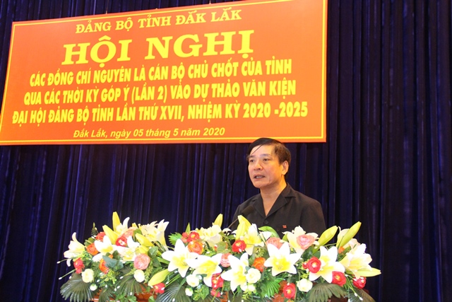 Cán bộ chủ chốt qua các thời kỳ góp ý dự thảo văn kiện Đại hội Đảng bộ tỉnh lần thứ XVII, nhiệm kỳ 2020-2025