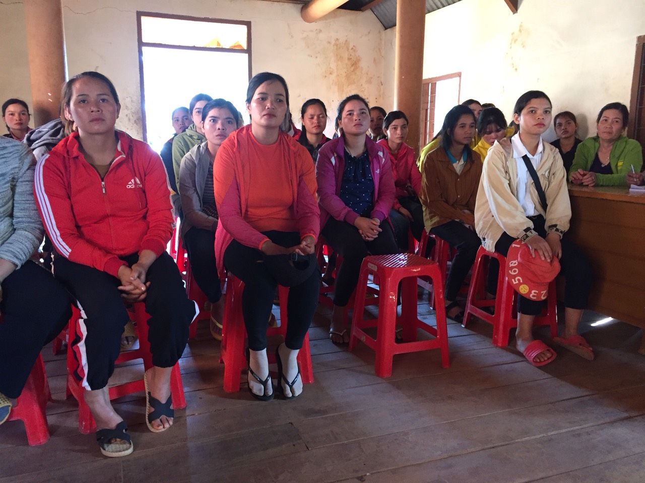 Khai giảng lớp trồng và khai thác nấm cho 57 học viên