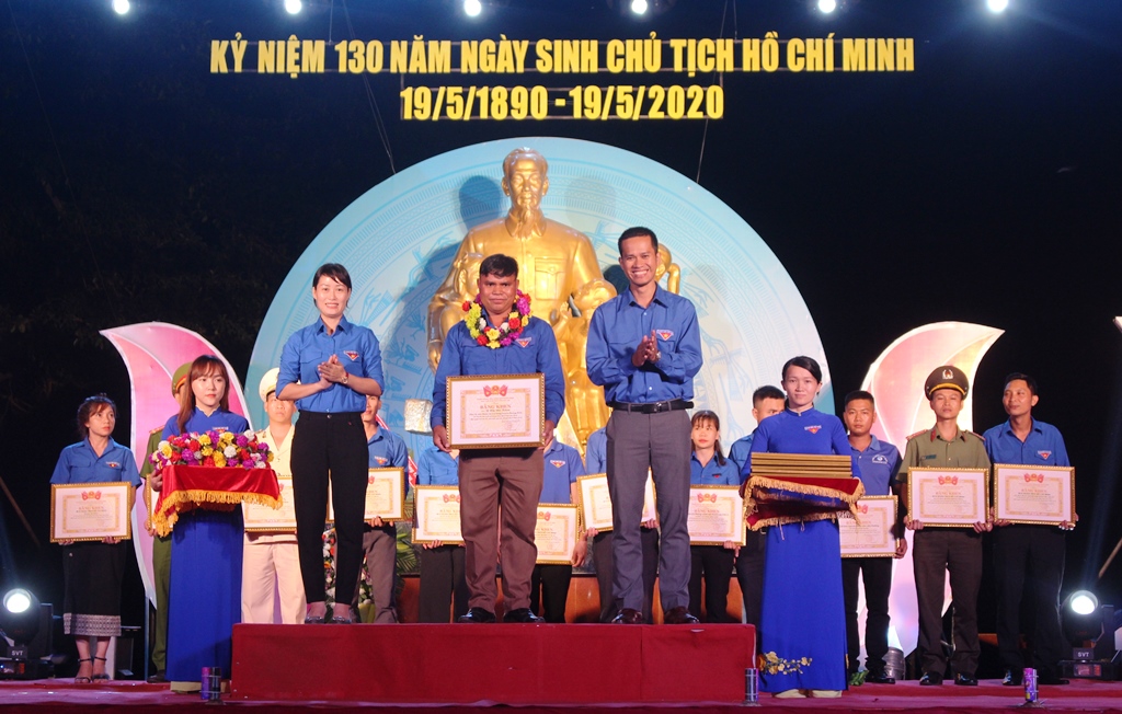 Liên hoan thanh niên tiên tiến làm theo lời Bác năm 2020