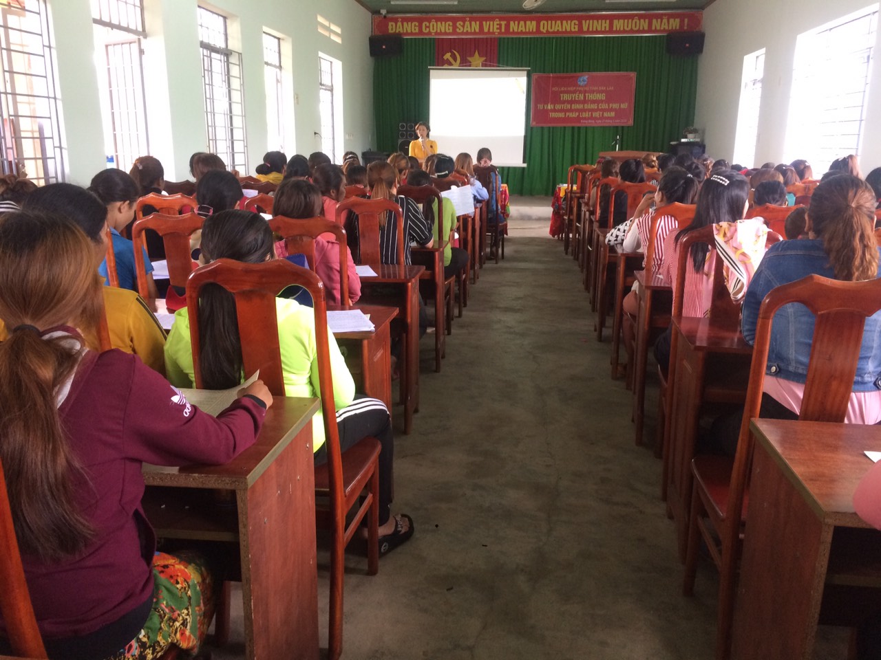 Truyền thông, tư vấn quyền bình đẳng của phụ nữ, quyền trẻ em trong pháp luật Việt Nam năm 2020