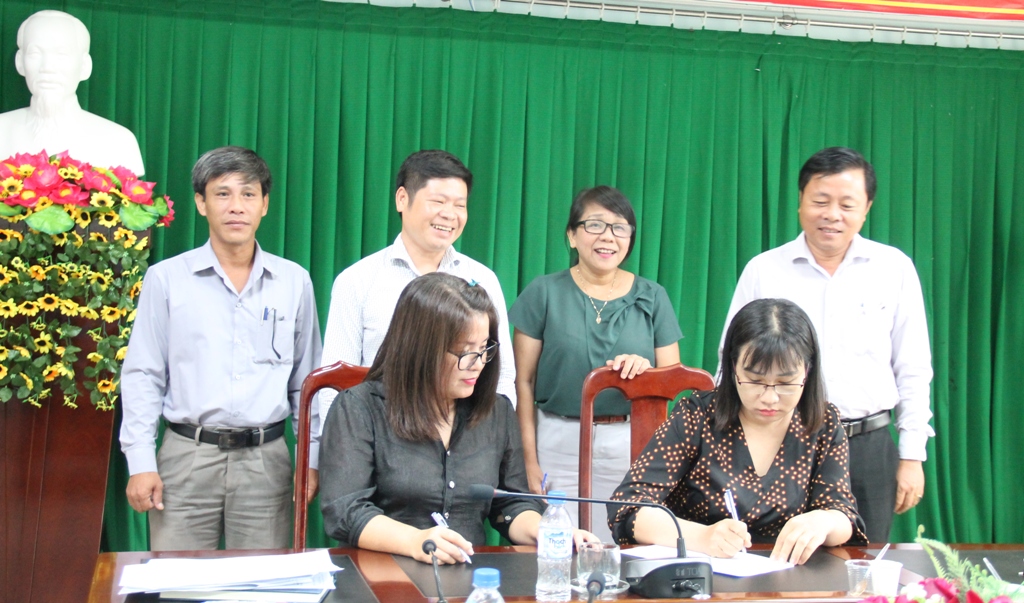 Meeting Steering Committee on Program No. 6a-CT/TU