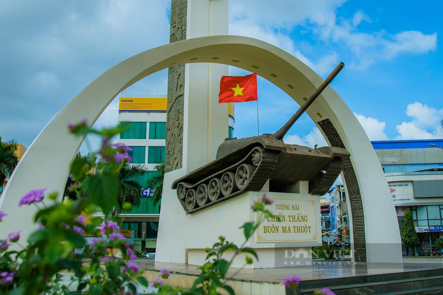 Chào đón kỷ niệm 120 năm Đắk Lắk